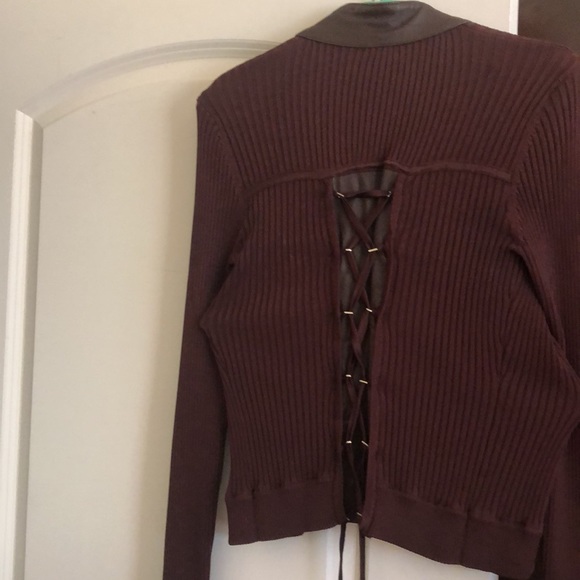 Top - Picture 6 of 6